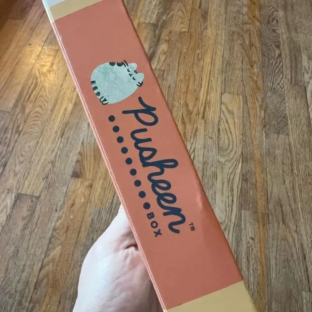 Pusheen box exclusive